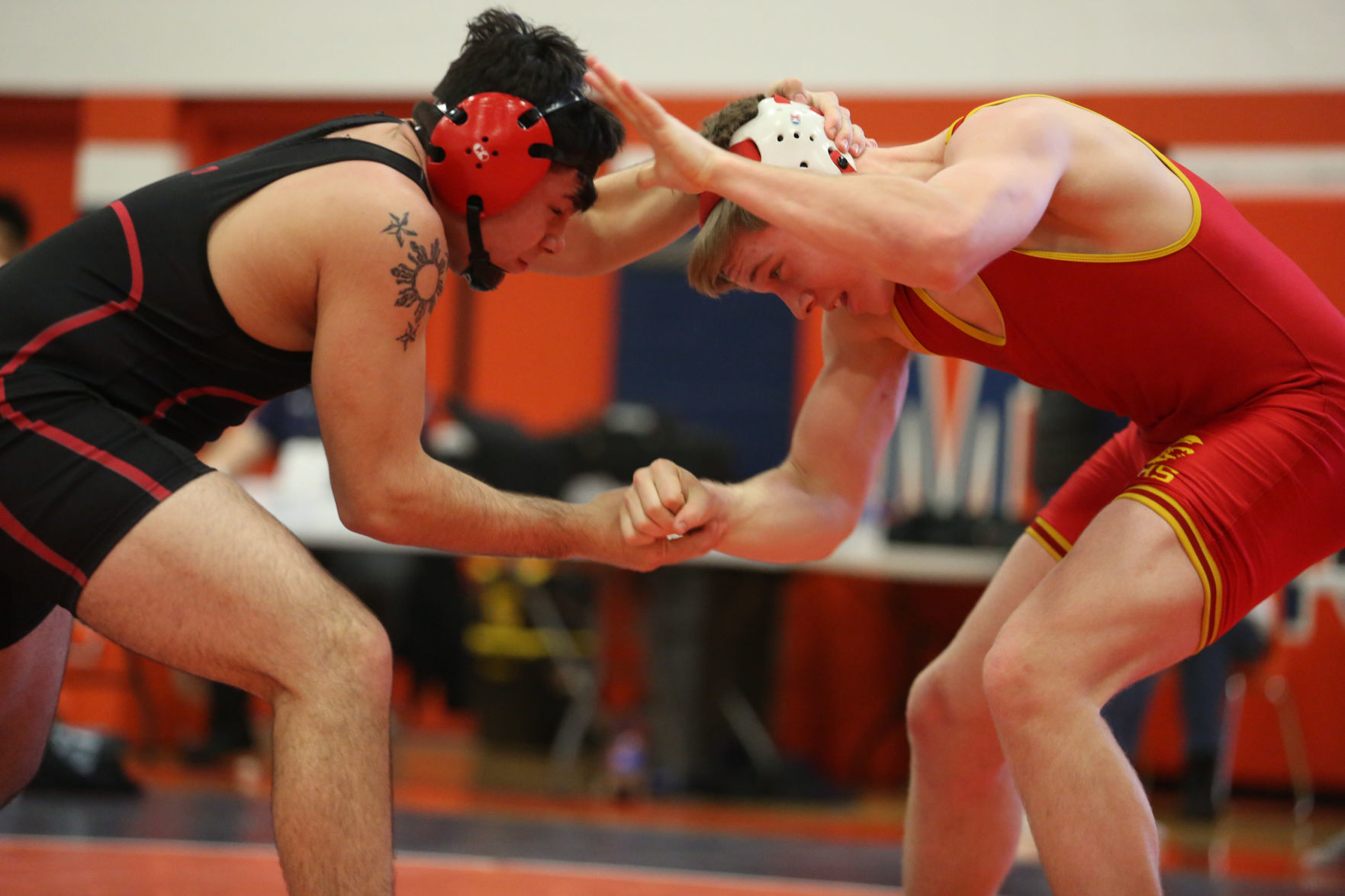 Mahomet wrestling 21 2.09.19.JPG